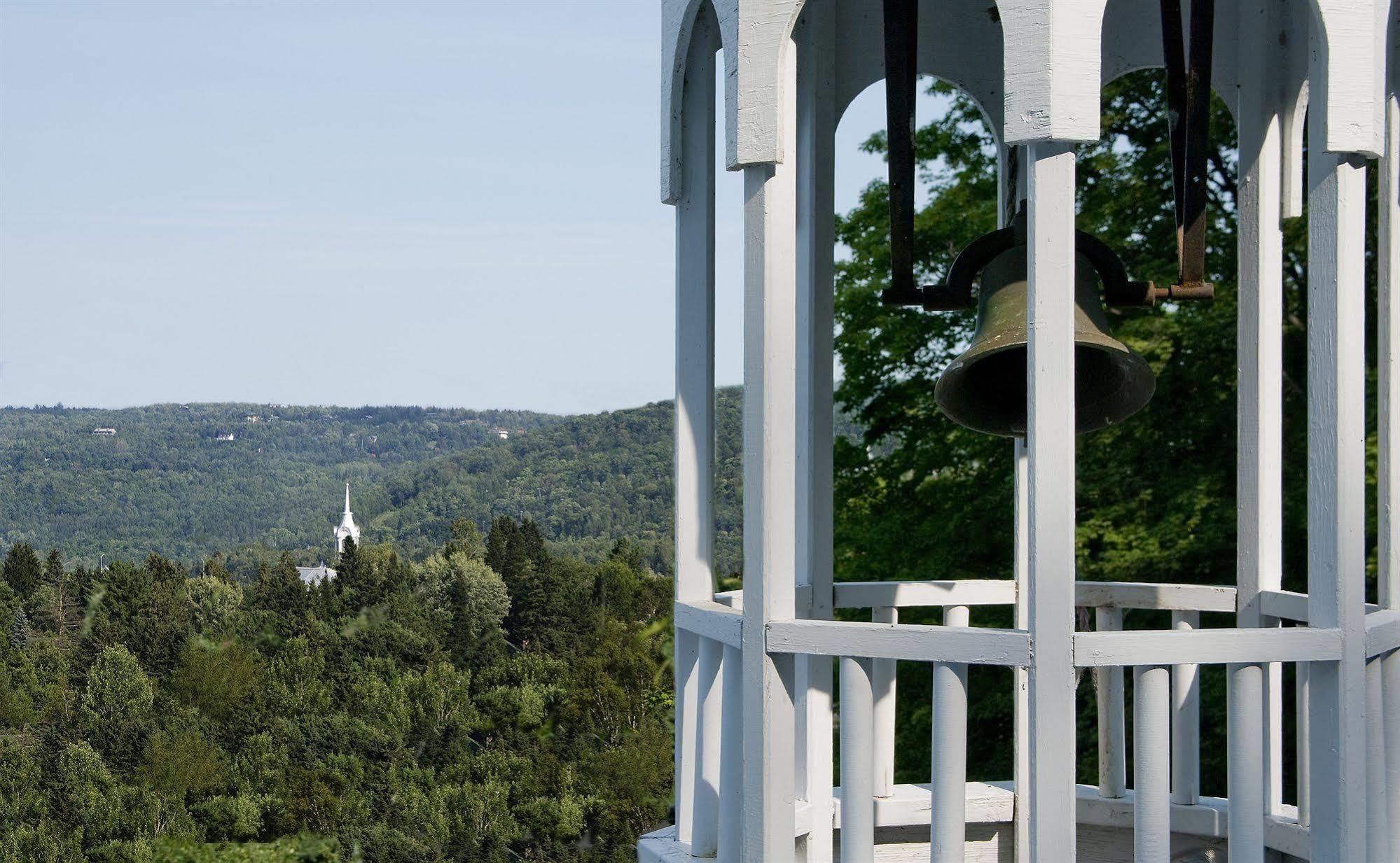 Le Petit Clocher Gite Touristique B & B Saint-Sauveur-des-Monts Exterior foto